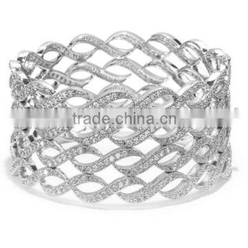 Renita classic openable bracelet