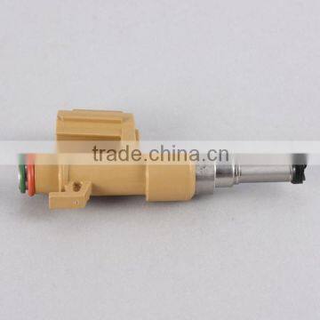 Fuel Injector 23209 - 38040 for Toyota