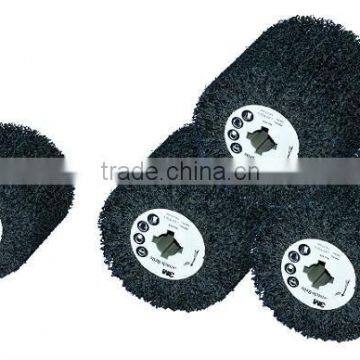 Silicon carbide polishing wheel