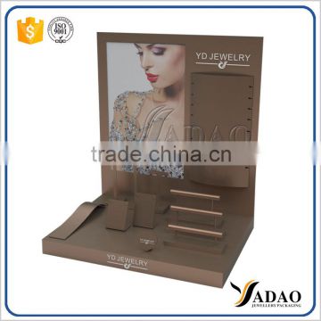 customize lacquer wooden jewelry display cases window display