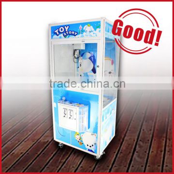 Kids candy crane machine with attractive cabinet prize vending machine toy crane machine for sale