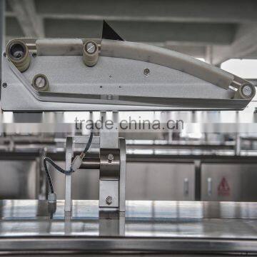 China Kendy Alignment Baffle Type Honey Taste Waffle Packaging Line photo-6