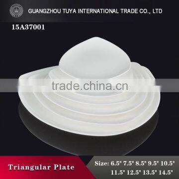 Hot sale triangle platter white plate with many sizes fashion triangle white plate