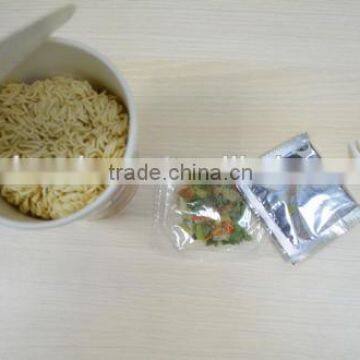 cup instant noodle / 85 bag cup chicken ramen / HALAL OEM ramen noodles factory