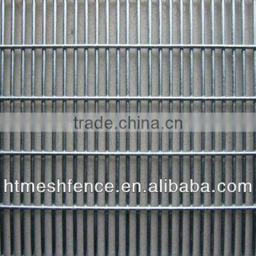 358 Garden Fence photo-1