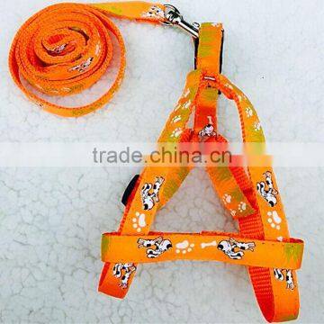 Adjustable nylon dog collars with customized logo