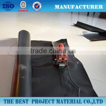 Welding machine for HDPE geomembrane seaming Welded machine