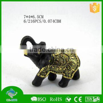 2015 cheap sell standing dyeing resin golden elephant