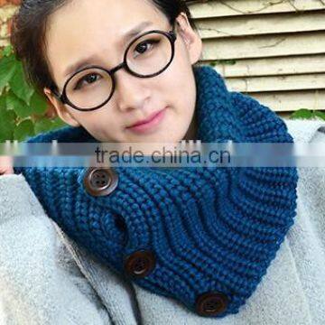 Wholesale Fashion Popular Button Lady Knitted Scarf photo-5