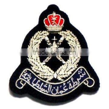 Oman Polis Officers cap badge