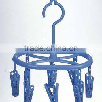 plastic mini clothes peg hanger with 8 clips