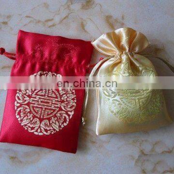 2016 cheap red and gold double happiness silk gift bag