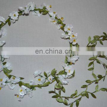 2016 New style decorative flower garland beautiful headband with white fabric flower FH2172