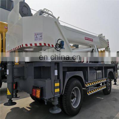 High Quality China HW 6X4 Crane Mounted Truck Best Seller photo-2