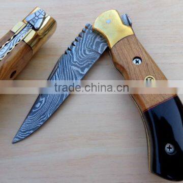 udk f59" custom handmade Damascus folding knife / pocket knife with buffalo horn and walnut wood and bras booster handel