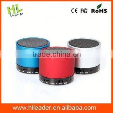 2015 New High-end latest factory own design fm tf hearphone li-battery audio bluetooth speakers