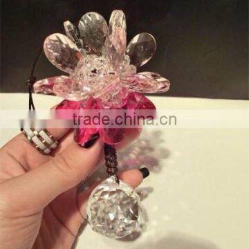 Crystal flower pendant, flower design pendant, lalique crystal pendant