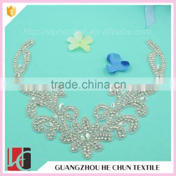 HC-3635 Hechun A Quality Sewing Neckline Rhinestone Applique for Bridal