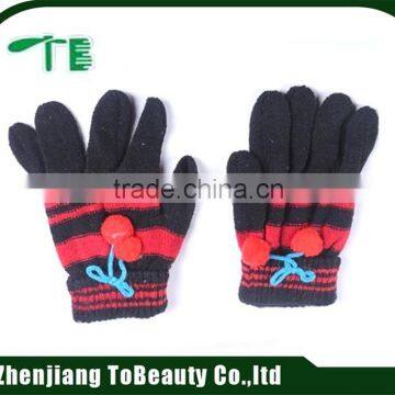 Jacquard Five Finger Gloves