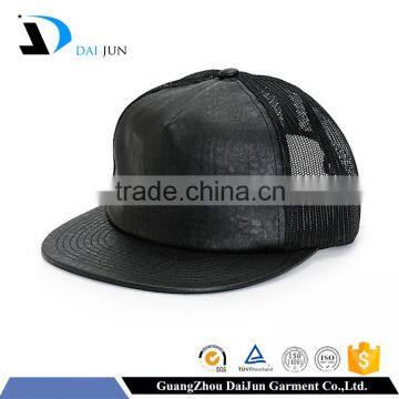 Guangzhou OEM Hot Sale PU Plain 5 Panel Men Black Mesh Leather Snapback Hats Custom