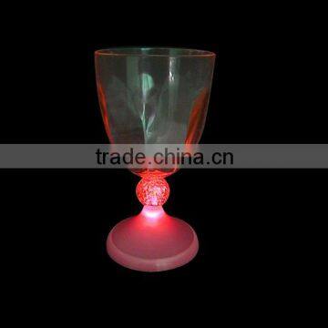 Flashing Bead wine cup