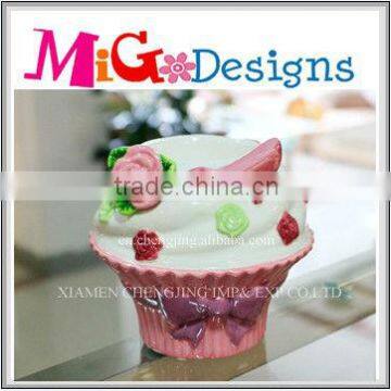 fashion design ceramic candle holder for home decoration OEM welcome