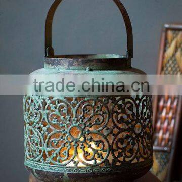 Outdoor indoor Hurricane Metal lanterns-Wholesale Hanging Moroccan lanterns-Moroccan Lantern For