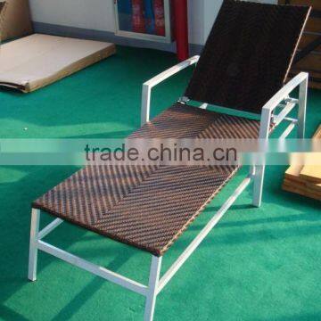 rattan lounger AK3048