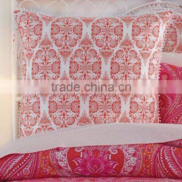 Traditional Paisley Design Quilt Cover photo-4
