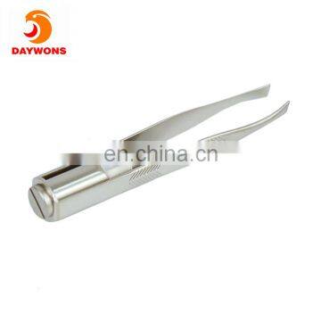 Hot Selling Bright LED Eyebrow Tweezers Stainless Steel Eyebrow Clip