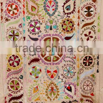 Hippie Uzbek Suzani Embriodery Tapestry Psychedelic Suzani Blanket Vintage Table Cover