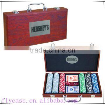 Carry 1000 poker chip set casino poker aluminum case with wood case in tool set factory in China Guangdong