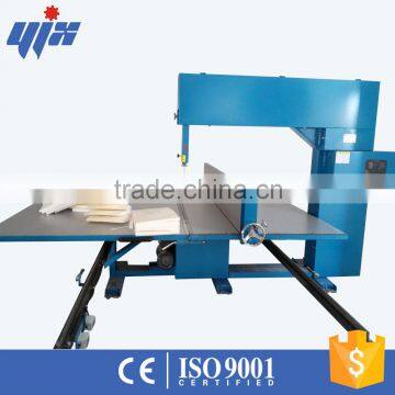 Foam vertical cutting machine