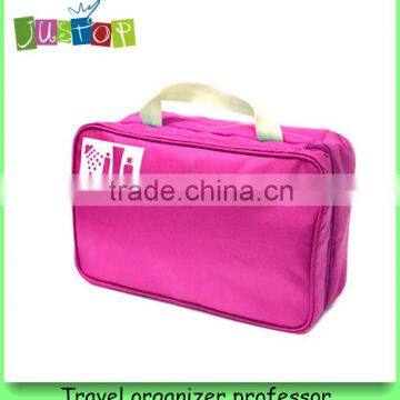 UIT toiletry organizer-small