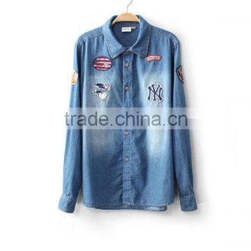 2014 Lastest new design fashionable appliqued custom couples light blue denim shirt