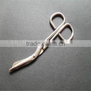 Disposable sterile scissors medical