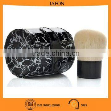 Best Goat Hair Kabuki Brush with Kabuki Case