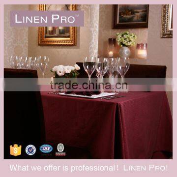 LinenPro Wholesale Glitter Triangle Table Cloth,Table Cloth Dubai