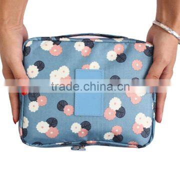 Multifunctional quality makeup bags women men cosmetic bags Vshowbags