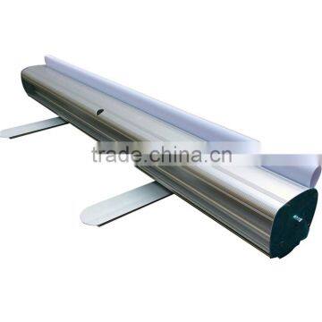 portable roll up banner stand