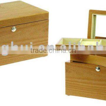 large jewellery box