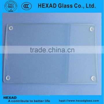 HEXAD tempered clear glass cutting board