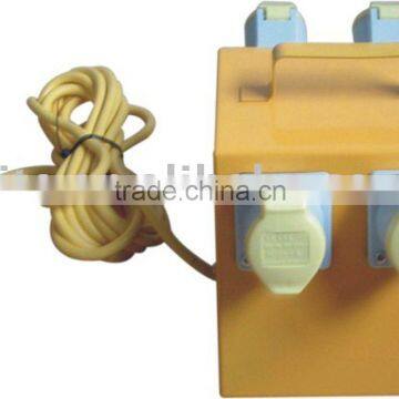 4-way 110V splitter box