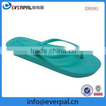 2015 Promotional Die Cut OEM Rubber flip flops slipper