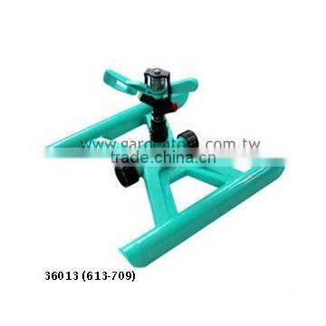 Full Circle Plastic Sprinkler With Plastic H-Shape Base For Garden