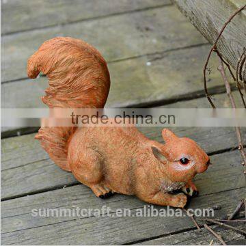 Resin animal garden ornaments fake squirrel