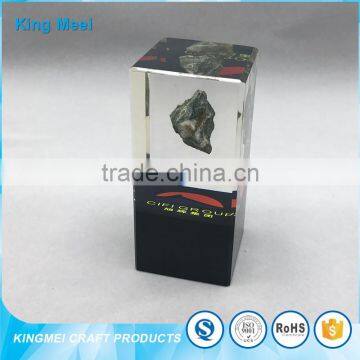 china factory cheap desk paperweight 3d images in acrylic