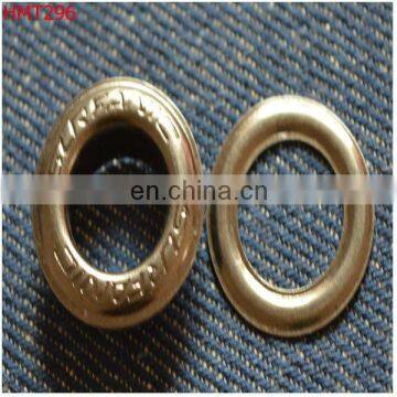 metal eyelets and washers
