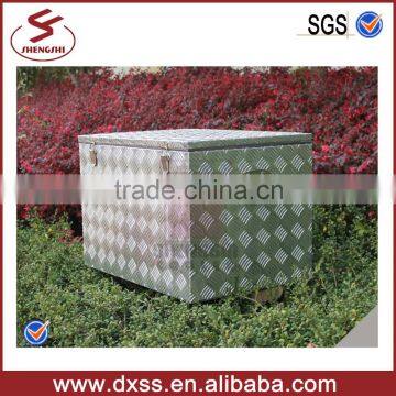 Aluminum Diamond Plate Ice Chest and Cooler