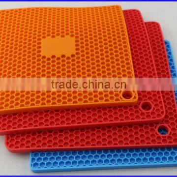 Multi-Purpose Flexible Silicone Kitchen Trivets